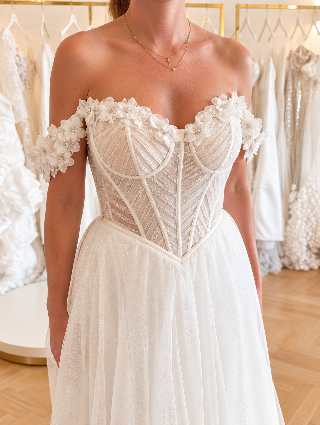 Brautkleid mit Corsage und 3D-Blüten – Couture nach Maß Berlin