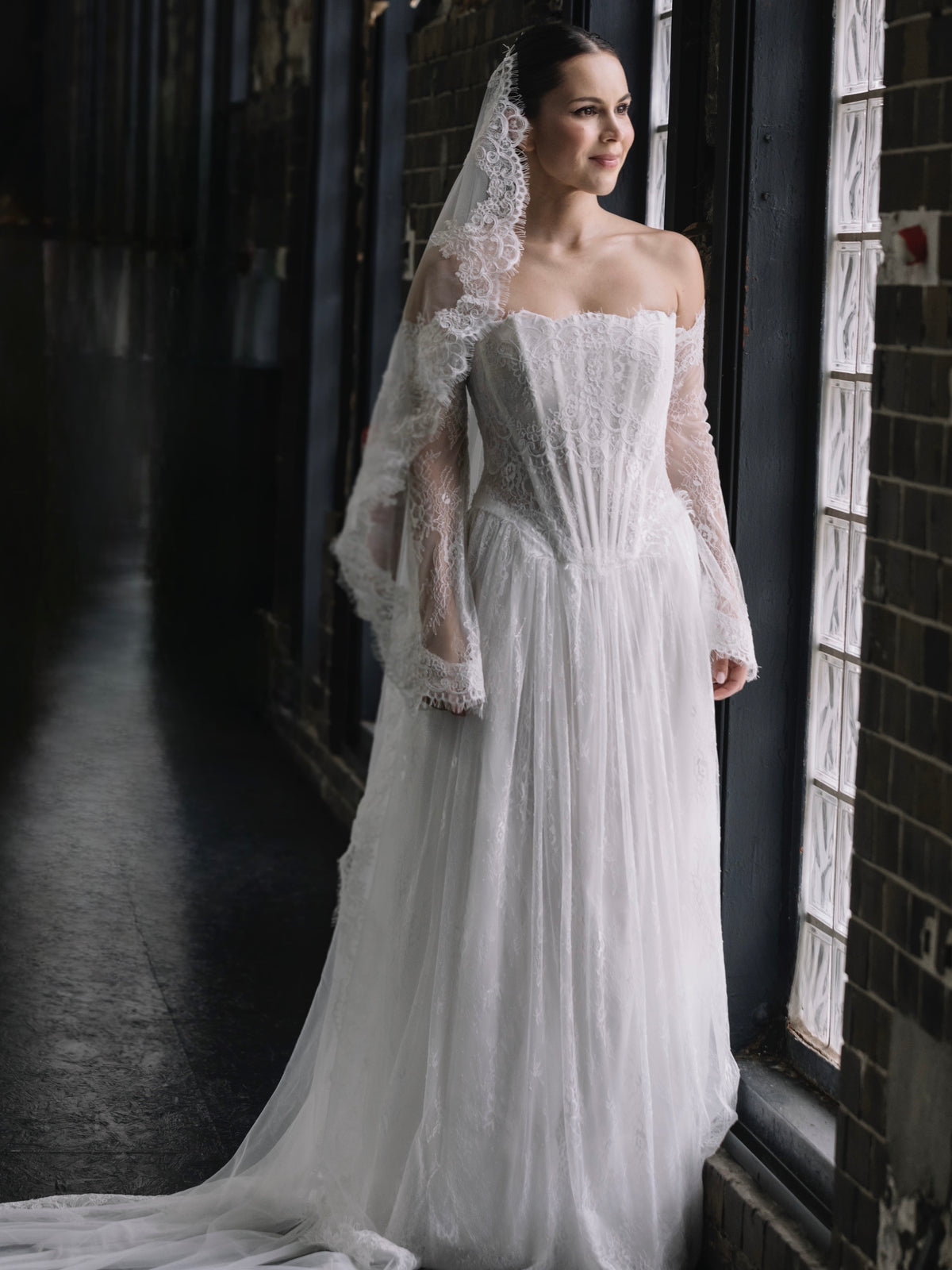 Wedding dress with corset bodice and veil – Atelier Jana Paulin