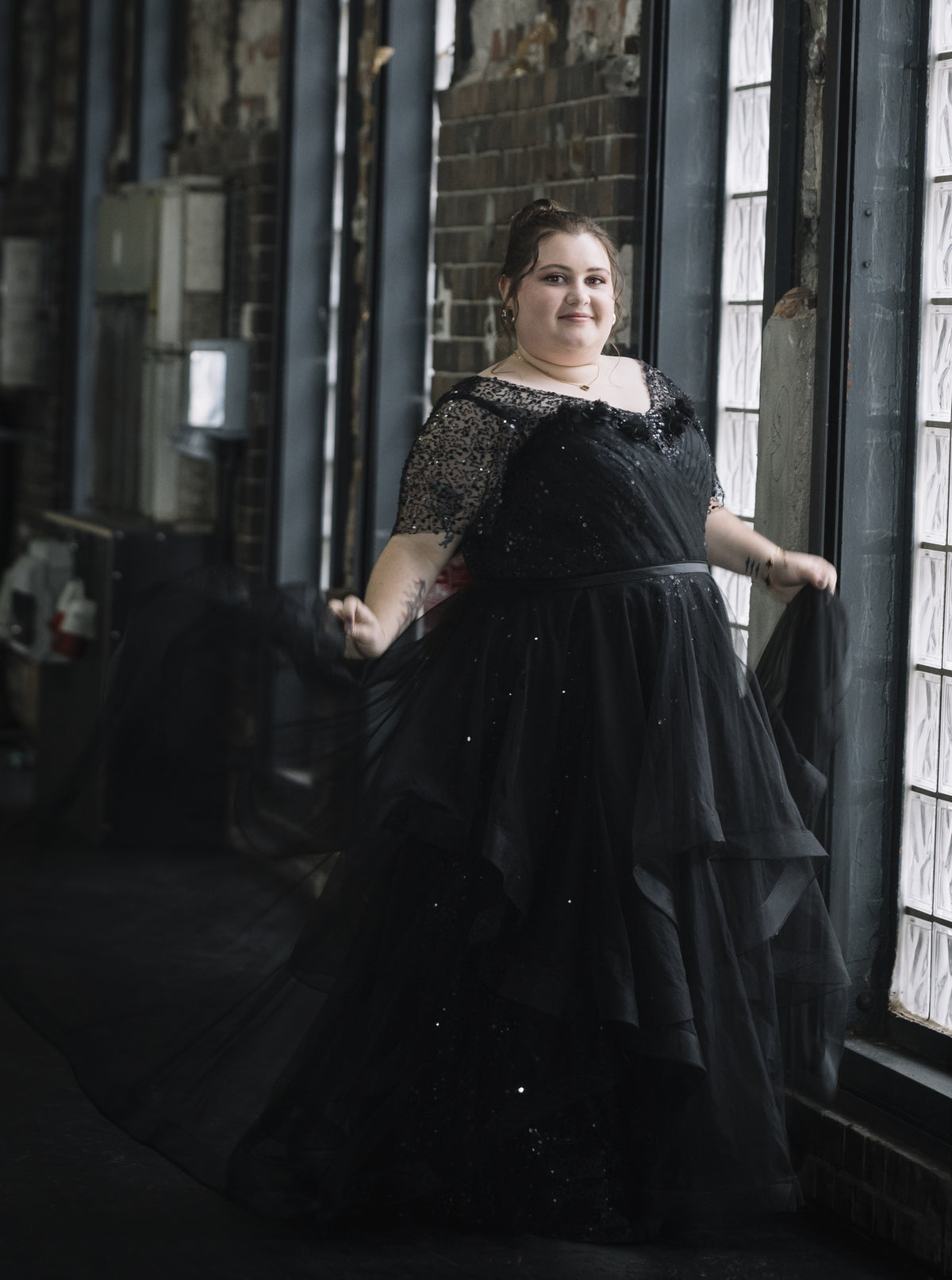 Black plus-size wedding dress – Curvy Couture, Atelier Jana Paulin