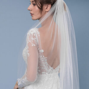 Brautschleier schlicht eine Lage Ivory mit Kamm