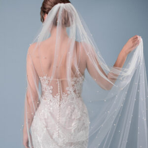 Brautschleier Perlenschleier Einlagig handgefertigt aus italienischem Tüll Ivory online kaufen günstig