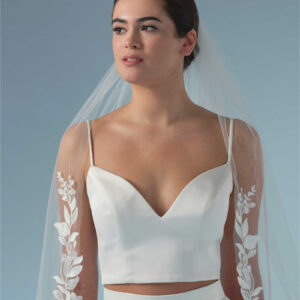 Kathedral Brautschleier Poirier mit Spitze Blumenstickerei Lang Elfenbein Ivory