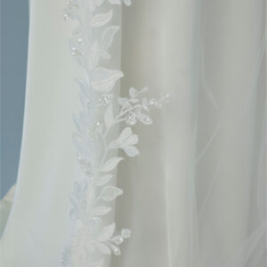 Kathedral Brautschleier Poirier mit Spitze Blumenstickerei Lang Elfenbein Ivory